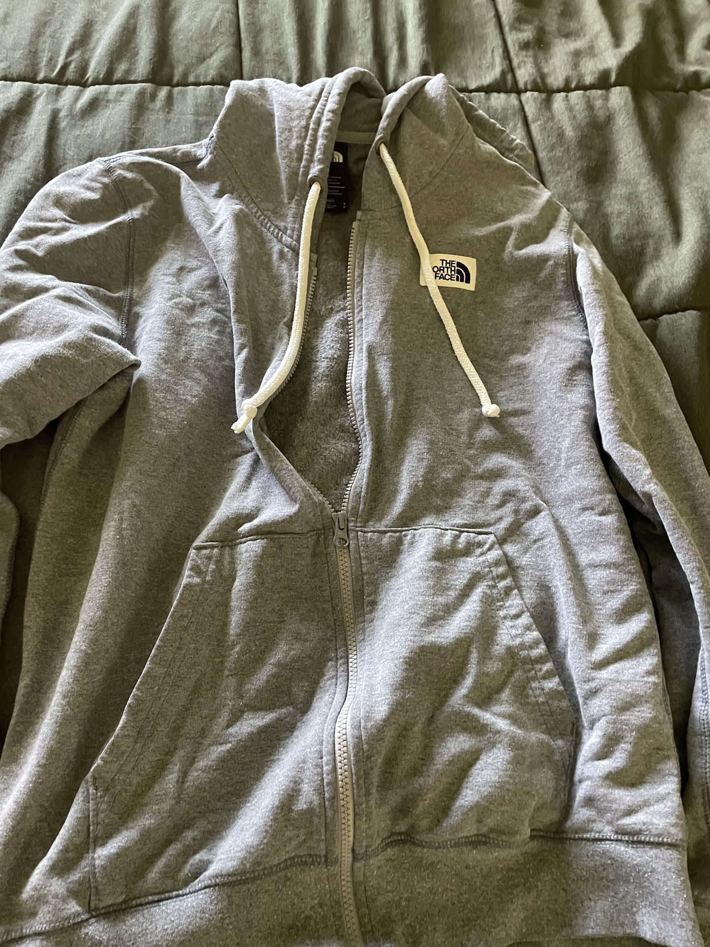 Grey North Face Zip Up Men’s Small