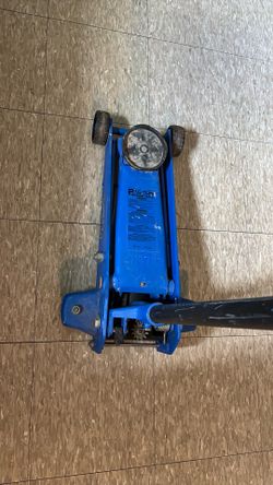 Power Torque Tools 2-1/4 Ton Floor Jack