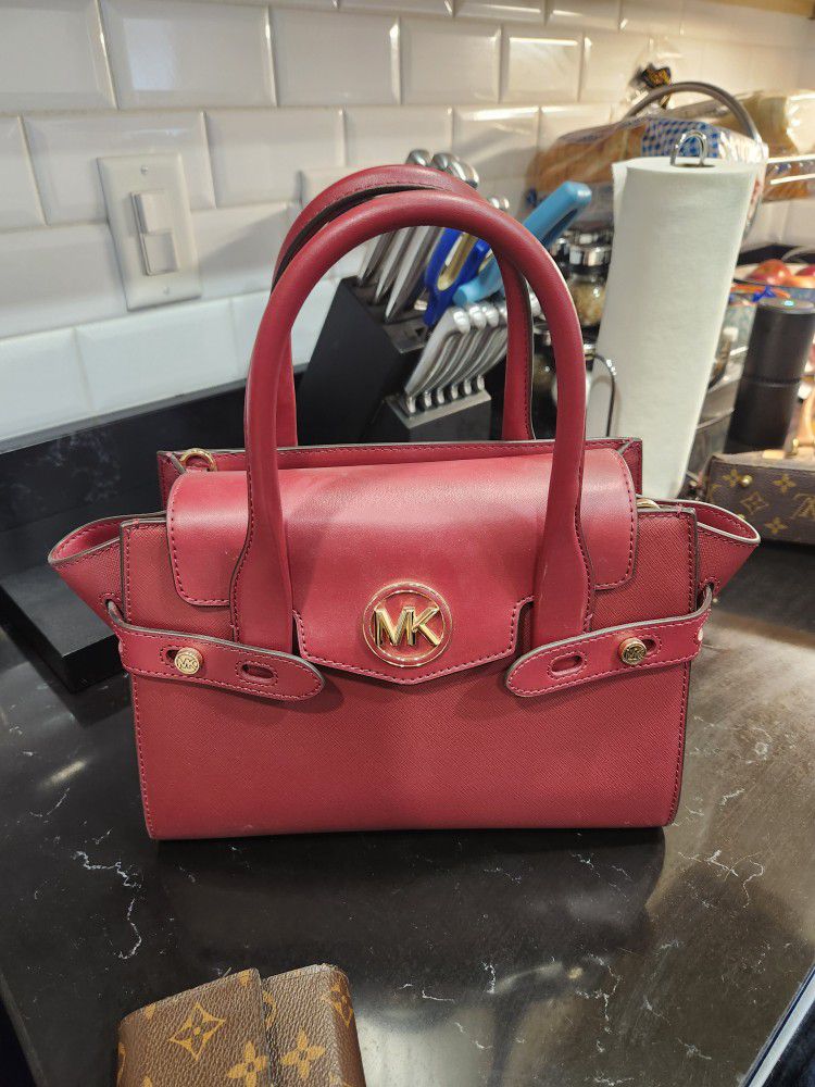 Beautiful Red MICHAEL KORS Handbag