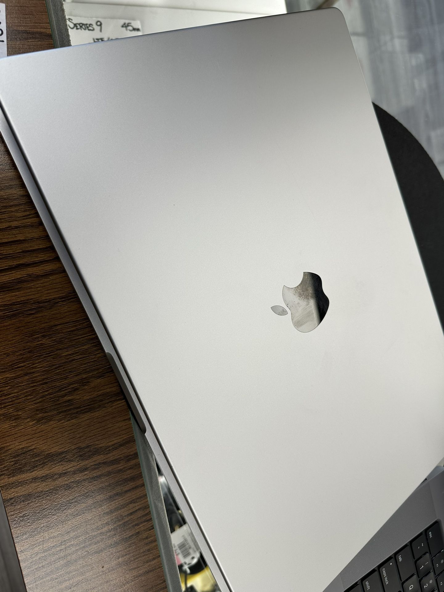 2021 MACBOOK PRO