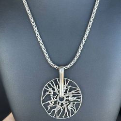 Sterling Silver Necklace wheel shape Pendant with people cutout design & 23” Chain