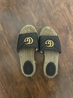 Gucci Size 6