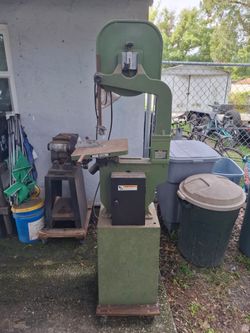 Band saw