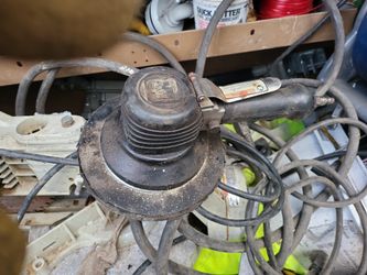 Ingersoll Rand geared orbital sander.
