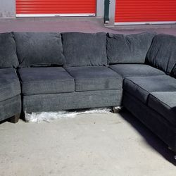 Brand New 13x7 Three-piece Sectional Couch