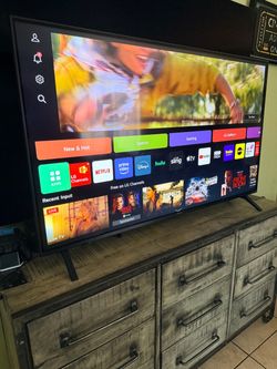 LG - 55” Class UA77 Series LED AI 4K UHD Smart webOS TV (2025)