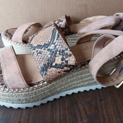 Women's Brown Snake Print Wedge Sandals Size 7
