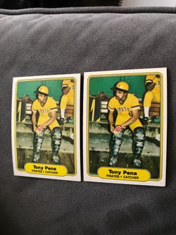 2 Tony Pena 1982 Fleer baseball cards