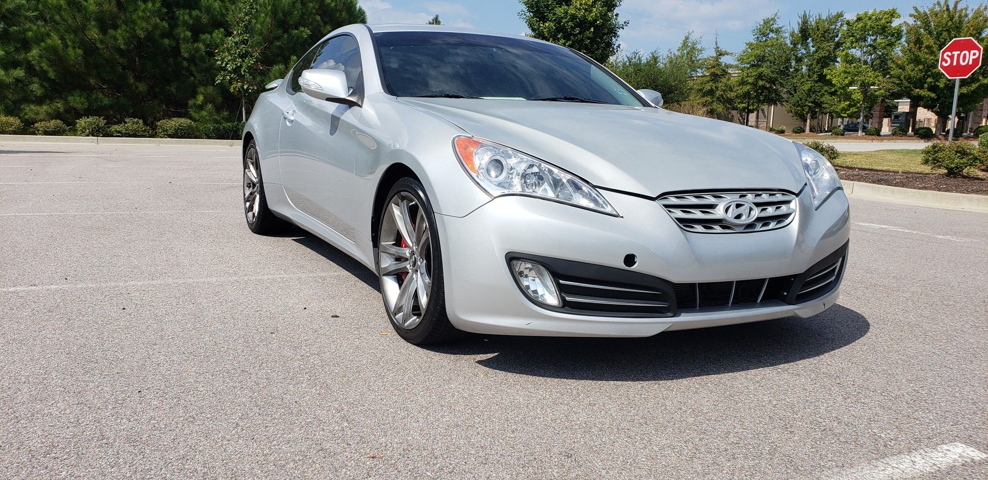 2011 Hyundai Genesis Coupe