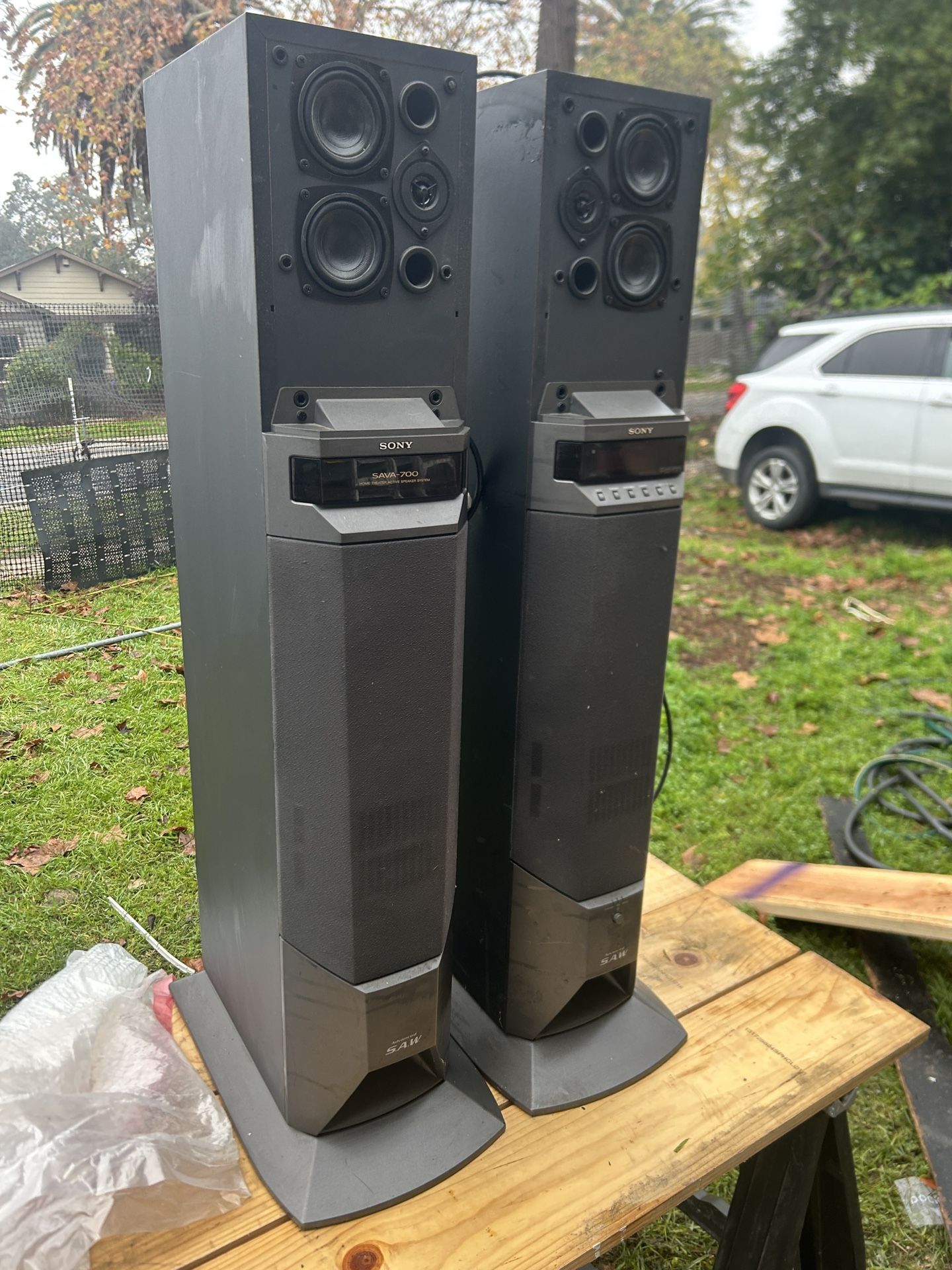 Sony Sava 700 Home Theater Speaker Towers