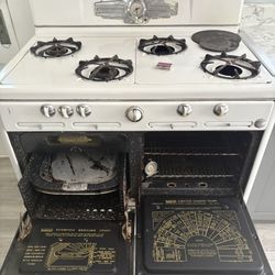 Roper Vintage Antique Stove from 1940’s