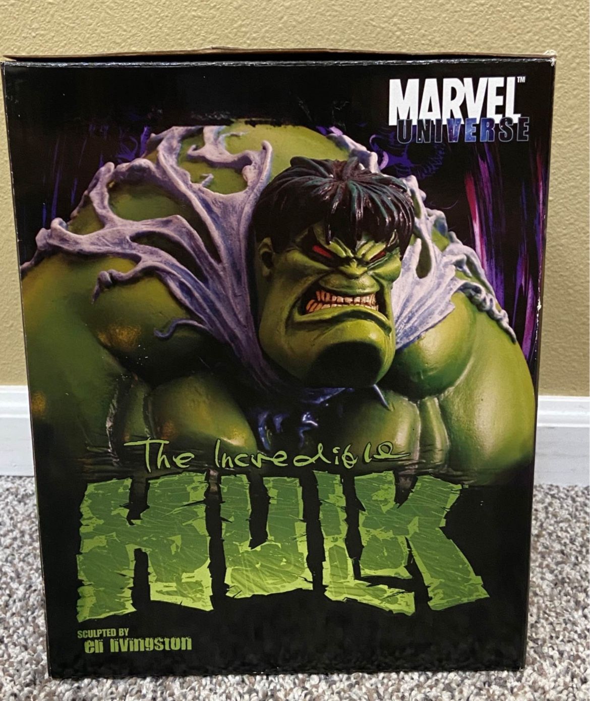 New, Incredible Hulk Bust w/ COA & Numbered Diamond Select Toys & Art Asylum