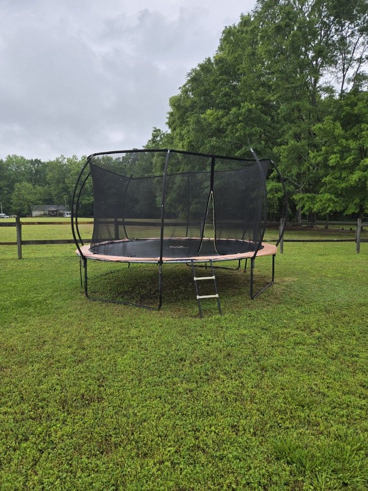 Trampoline