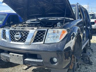 PARTS FOR Nissan Pathfinder 07-11 Doors 