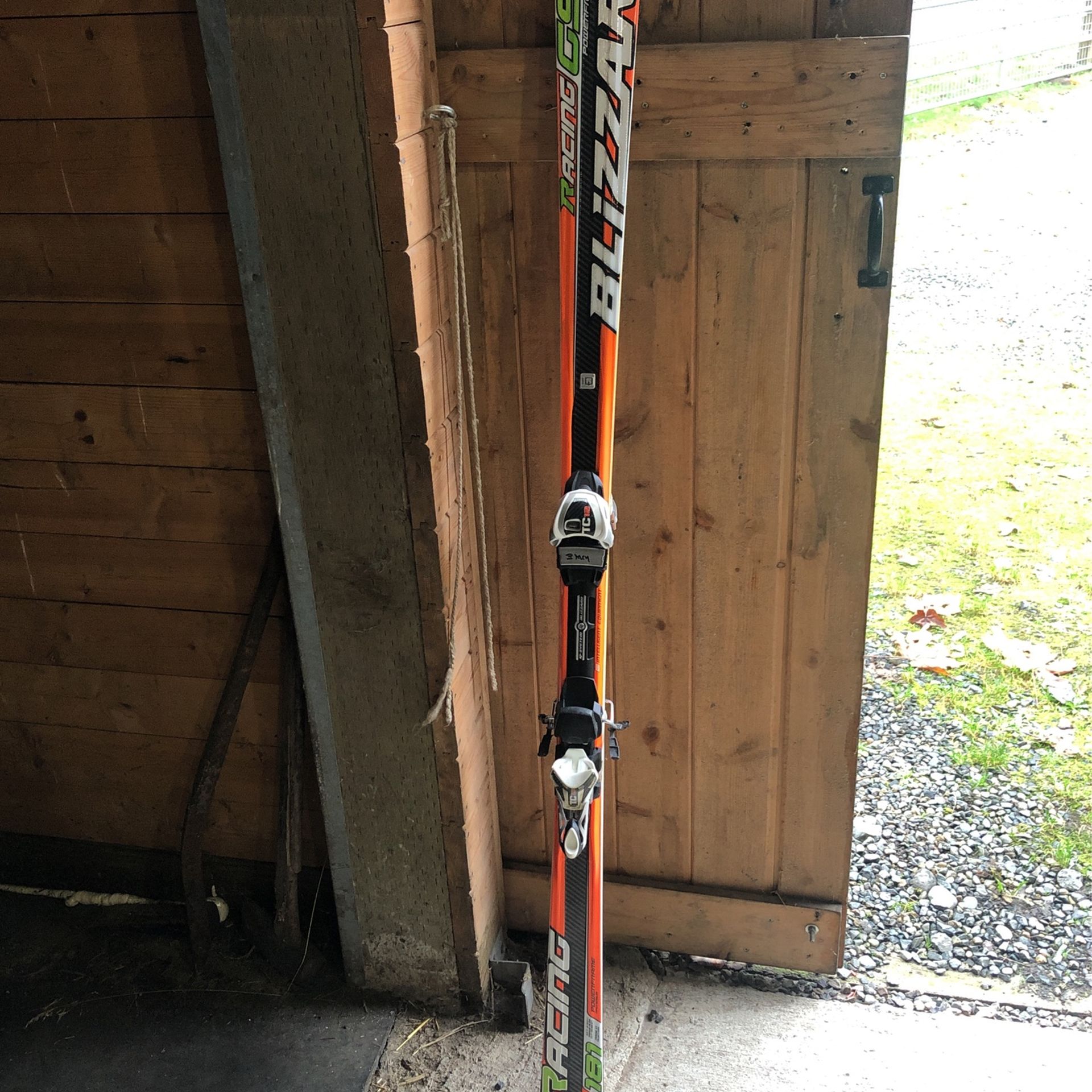 Blizzard Race Skis