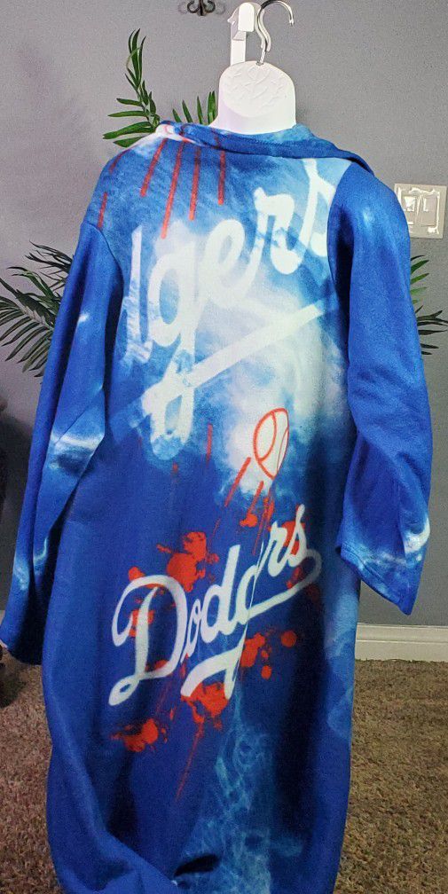 Dodgers Sleeved Snuggie 
