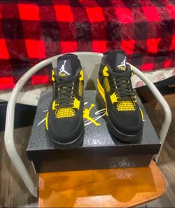 Thunder 4s