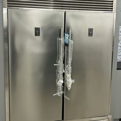 FORNO 61Inch. Stainless Steel Side By Side Refrigerator 