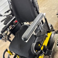 Electric Wheelchair
