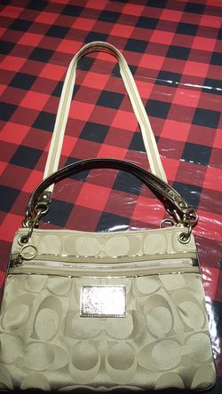 " Coach" purse ..