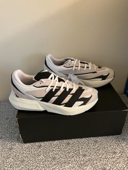 Adidas Lightblaze Men’s size 12