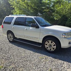 2011 Lincoln Navigator