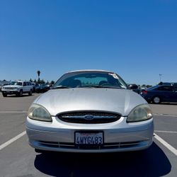 2002 Ford Taurus