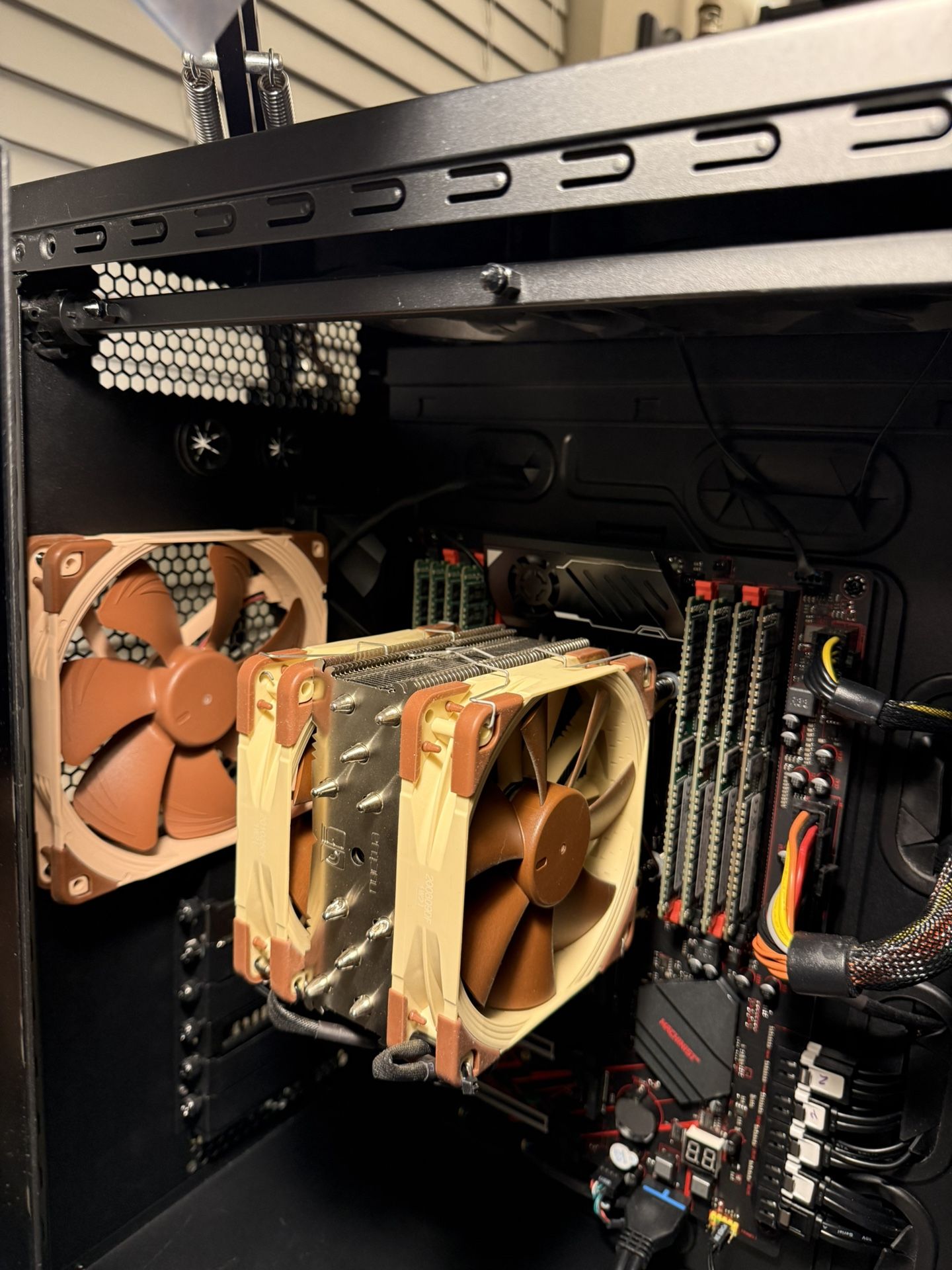 Corsair Full Tower Server Over 50TB Storage