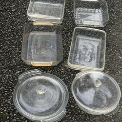 Bundle of 6 vintage Pyrex cookware