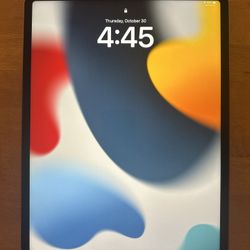 Apple iPad Pro (5th Generation) 512 GB, Wi-Fi, 12.9 in - Space Gray