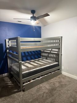 FULL OVER FULL BUNK BED W TRUNDLE