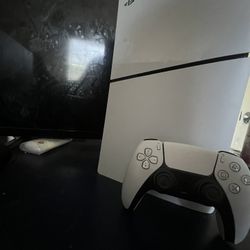 Used PS5 In Great Condition.