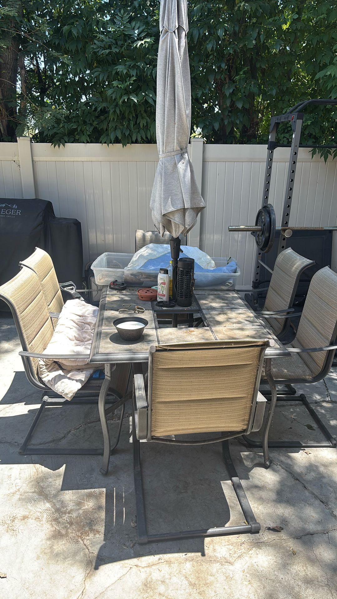 Free Used Outdoor Table And Chairs