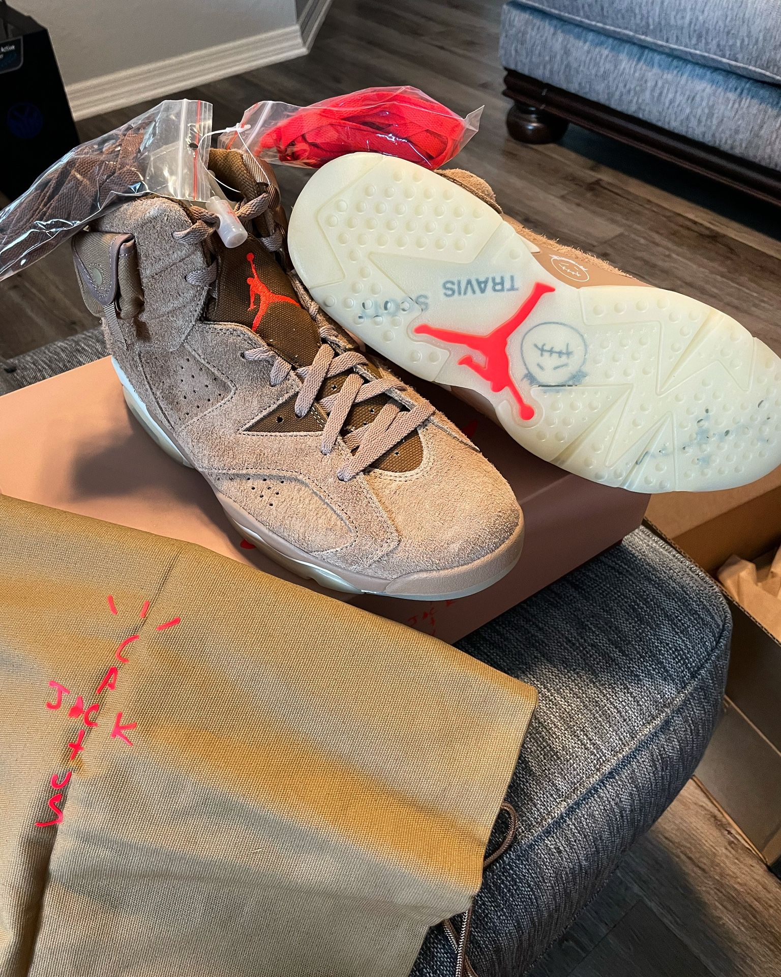 travis scott x air jordan 6 retro