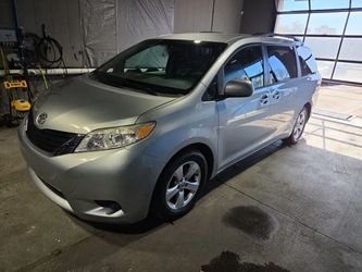 2013 Toyota Sienna