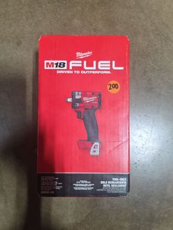 Milwaukee M18 Fuel 1/2" Compact Impact Wrench