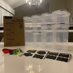 New Food Storage Containers 