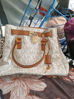 Michael Kors Hamilton Large Tote Bag