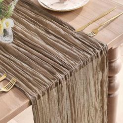 8 Table Runners Left (medium Size ) 