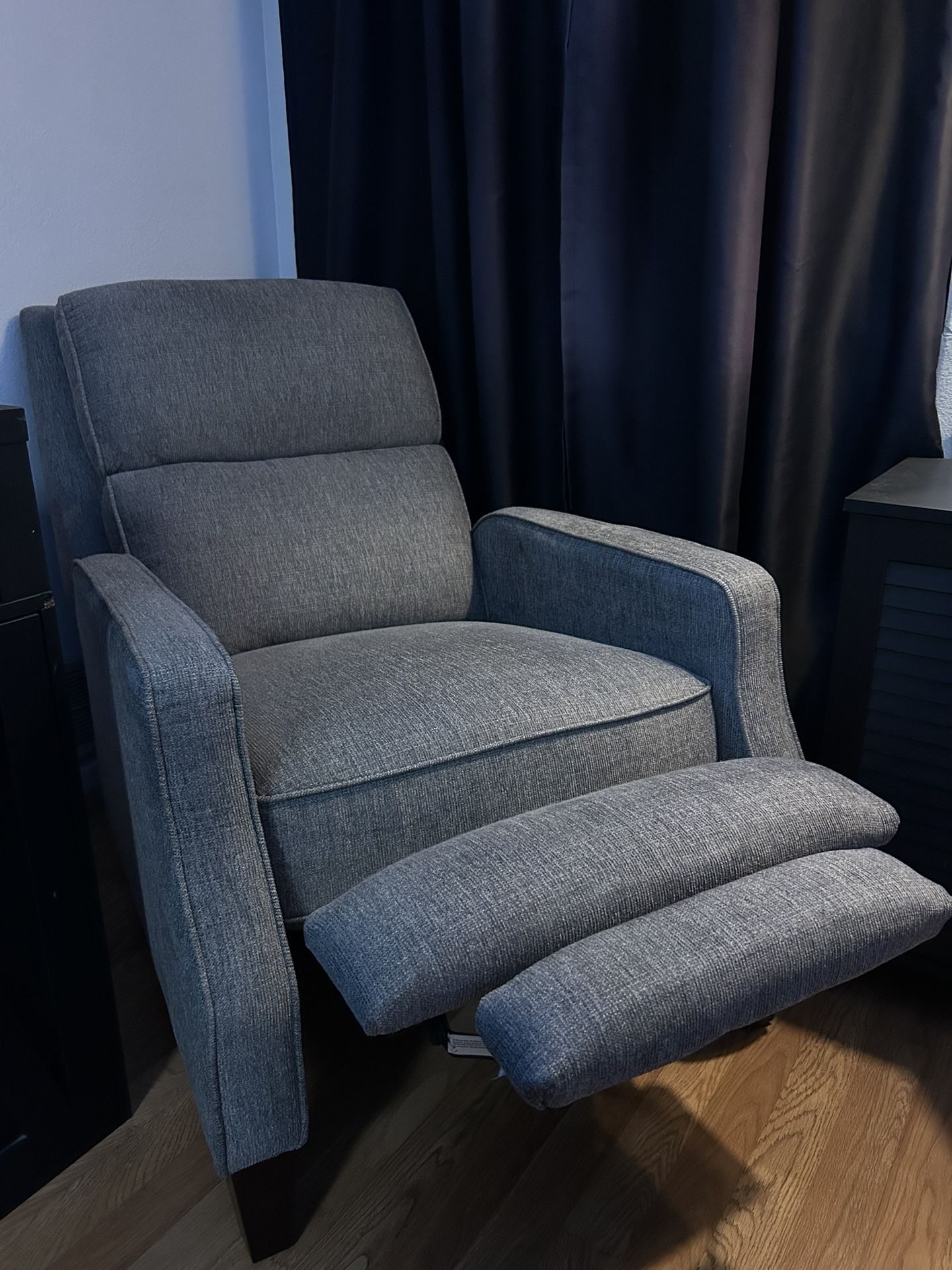 Recliner Chair