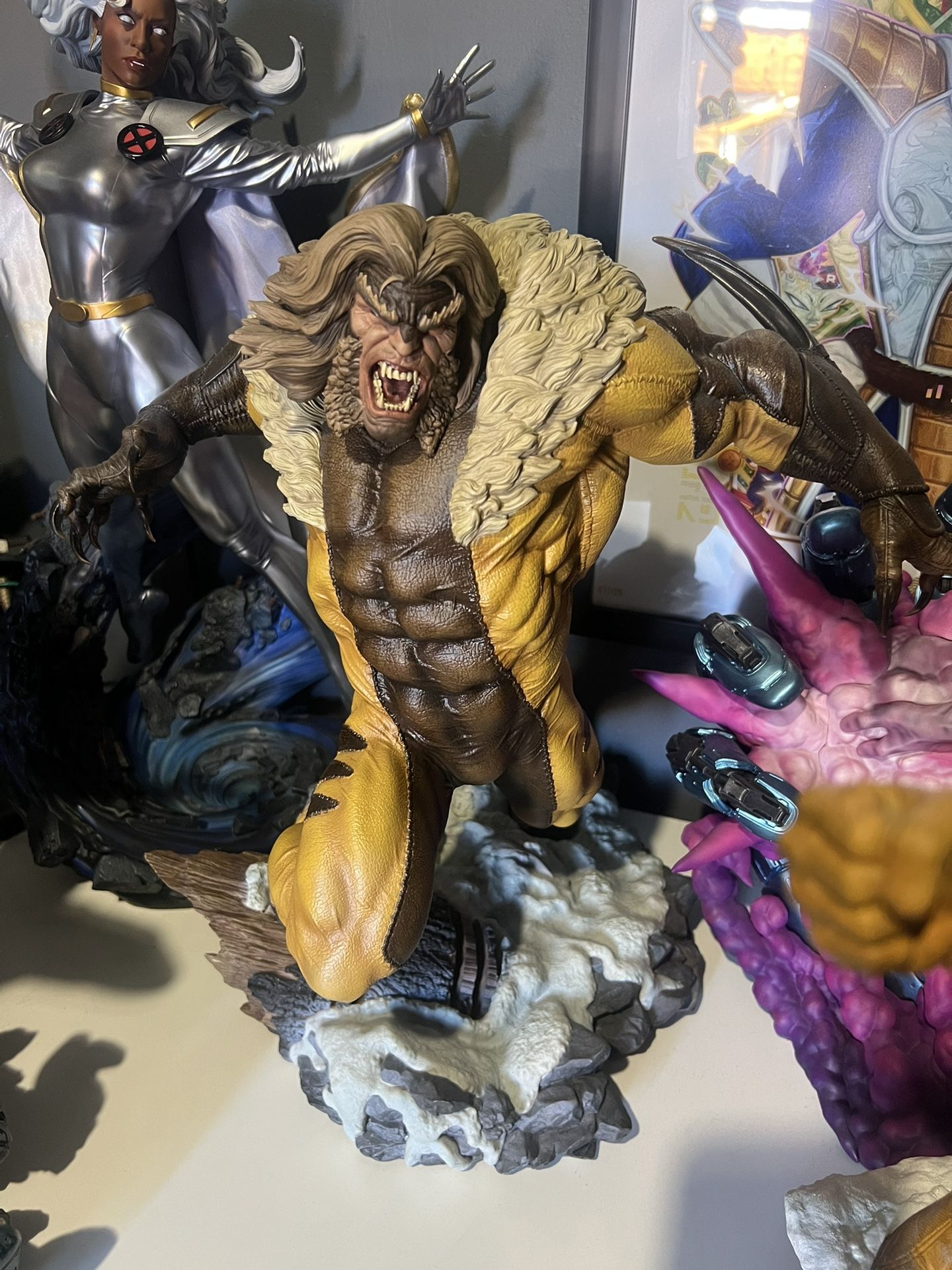 Sabertooth Premium Format Sideshow Collectibles 