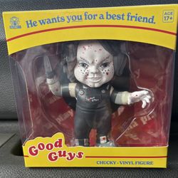 Chucky Good Guys Vinyl Figure 4.7 Inch Universal Studios