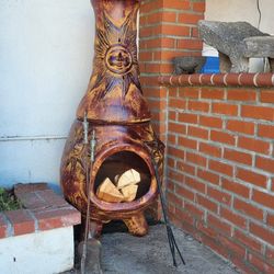 Chimenea De Lena Nueva 5ft De Alta Calienta Y Luce Super Bonito $110