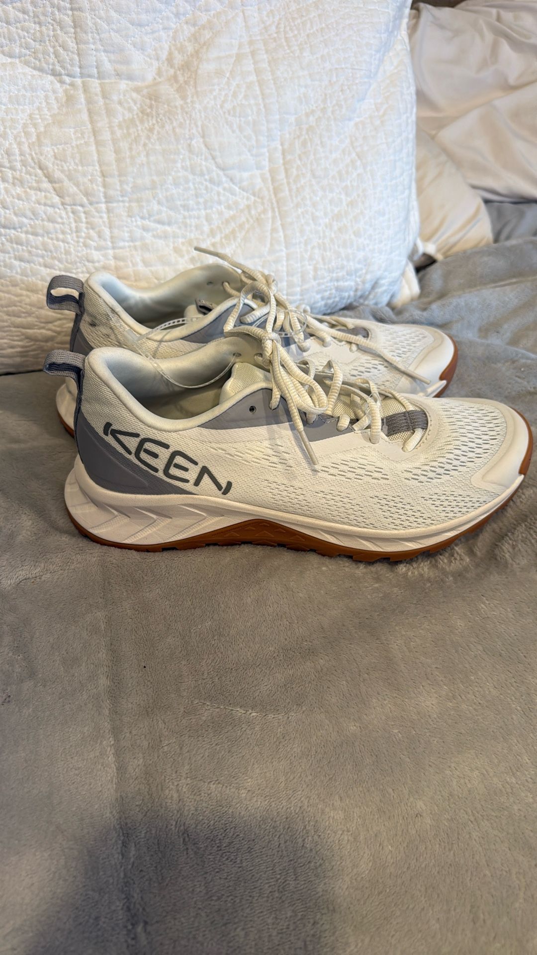 New Women’s Keen Versacore Speed Shoe. Size 10