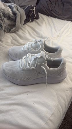 Under Armour running shoes size 11.5 E