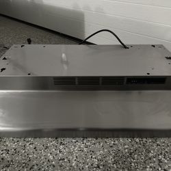 Brand new stainless steel range hood (GE)
