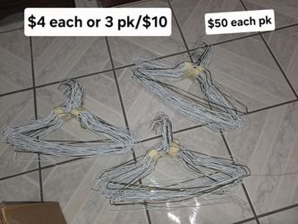 Wire Hangers
Pk of 50 $4 each or 3/$10
Pick up in Harlingen, I live near Walmart
Antiques and Telephones