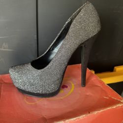 High heels 👠 Size 7