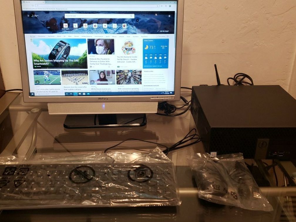 Dell desktop with monitor, speaker, camera, mic, new keyboard and mouse