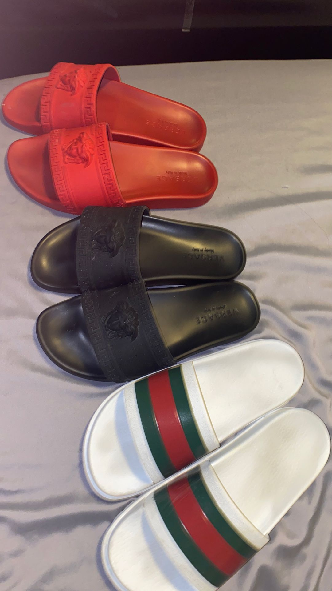 2 Versace 9.5 in men and one Gucci 9.5